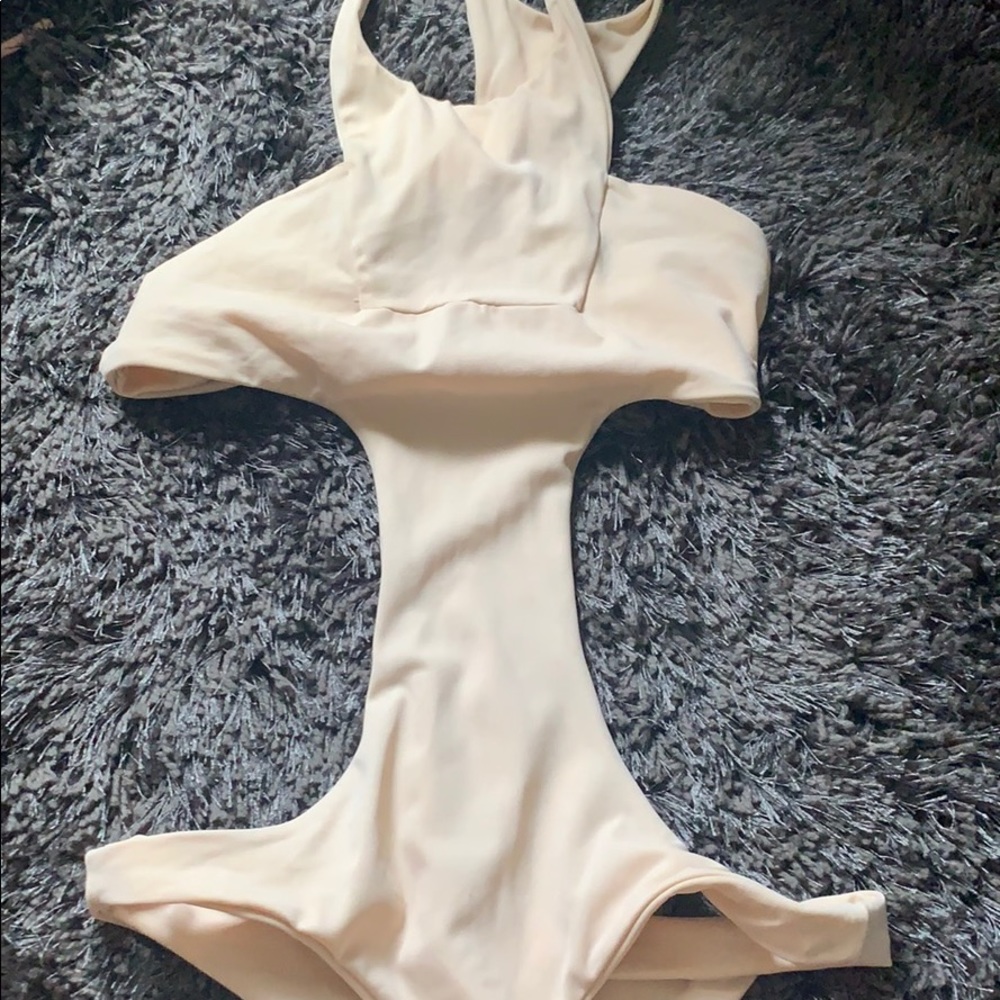 Stone fox swim one piece